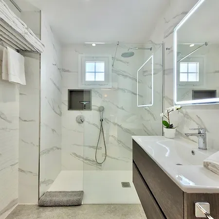 The Stylish Apartment
